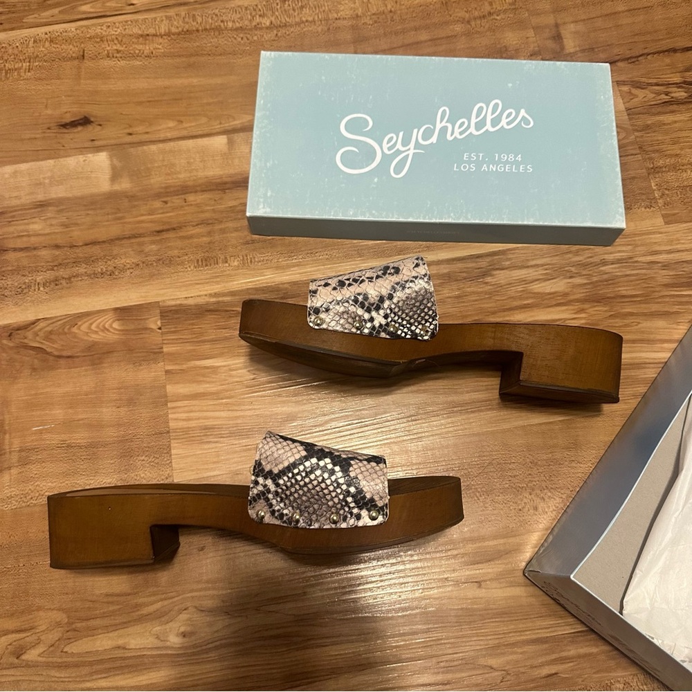 Seychelles Sandals